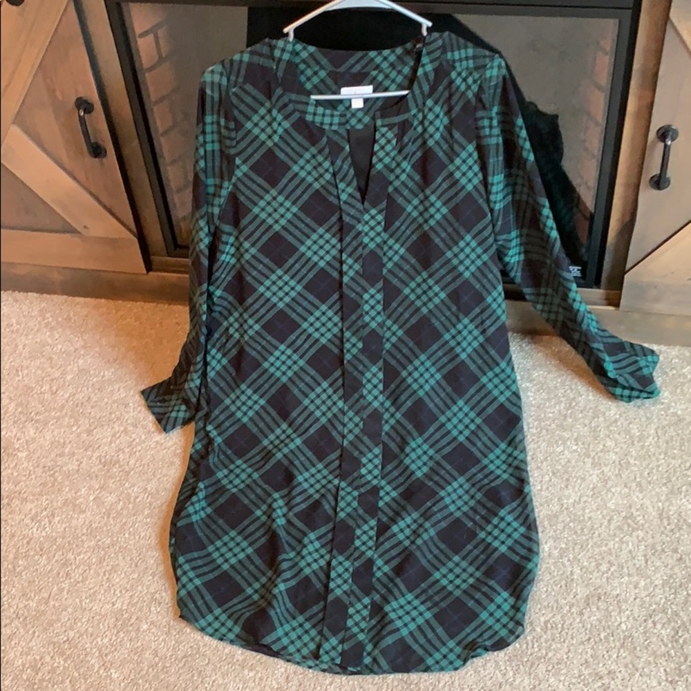 Medium Charming Charlie green black blue dress
